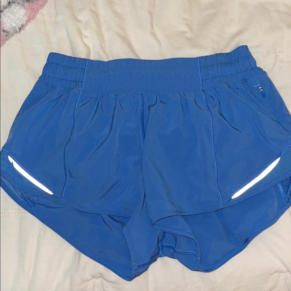 Lululemon Hotty Hot shorts (light blue) size 4